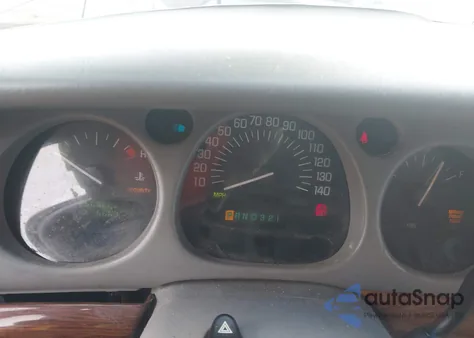 2000 Buick Lesabre Custom z USA, uszkodzony, nr VIN 1G4HP54K4Y4182561